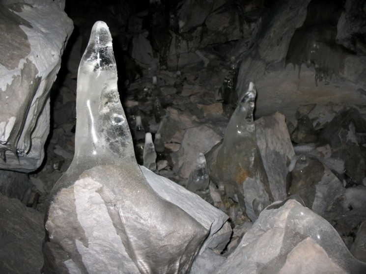 Большая Аракаевская пещера