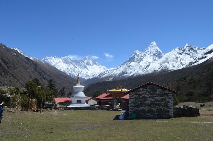 Эверест и Ама-Даблам (Гималаи)
