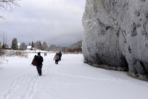 В Новогодние каникулы мы традиционно прогулялись по льду ...