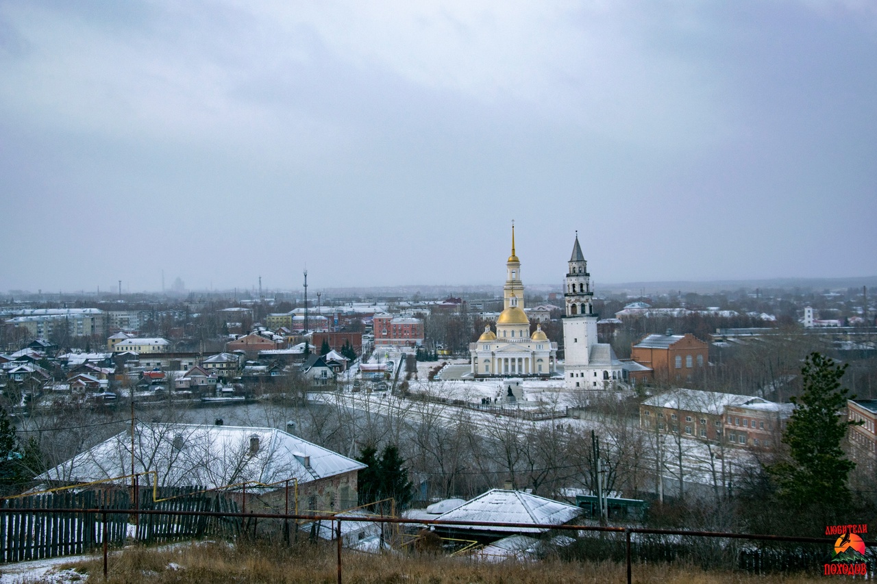 Сегодня любители походов посетили город Невьянск. Погулял...