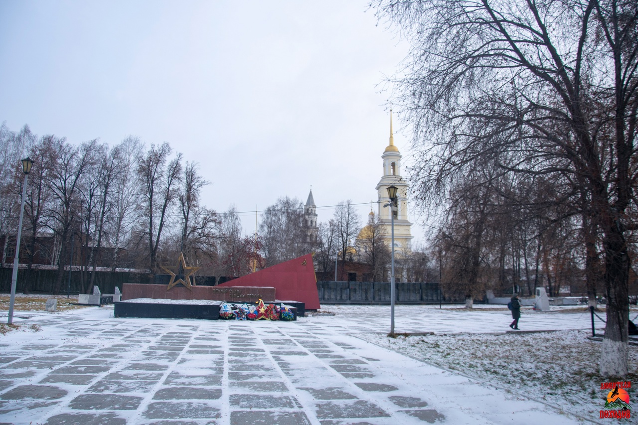 Сегодня любители походов посетили город Невьянск. Погулял...