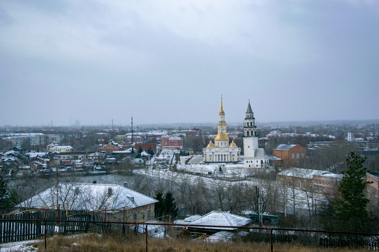 Сегодня любители походов посетили город Невьянск. Погулял...