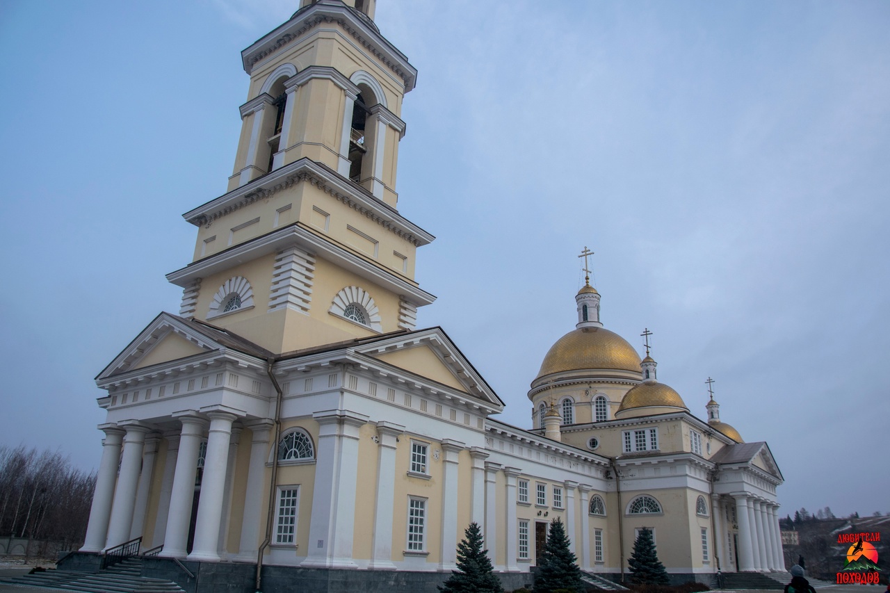 Сегодня любители походов посетили город Невьянск. Погулял...